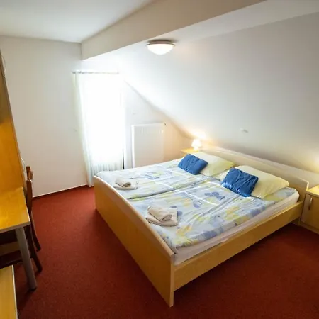 בית הארחה Cvitar - Center