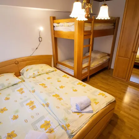 Rooms Center Kranjska Gora Gasthof 3*